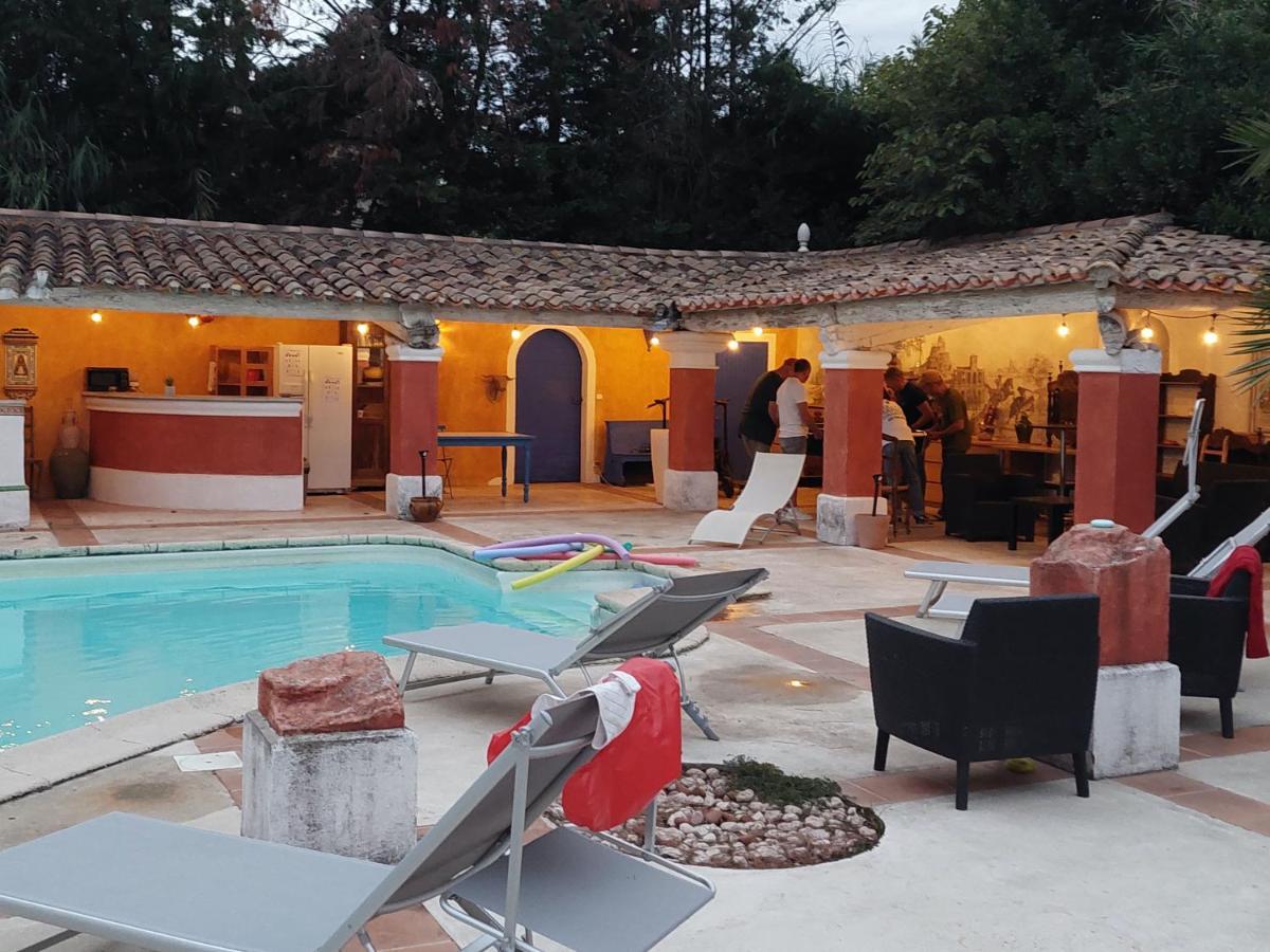 Le Clos De L'Isle Arles Exterior photo